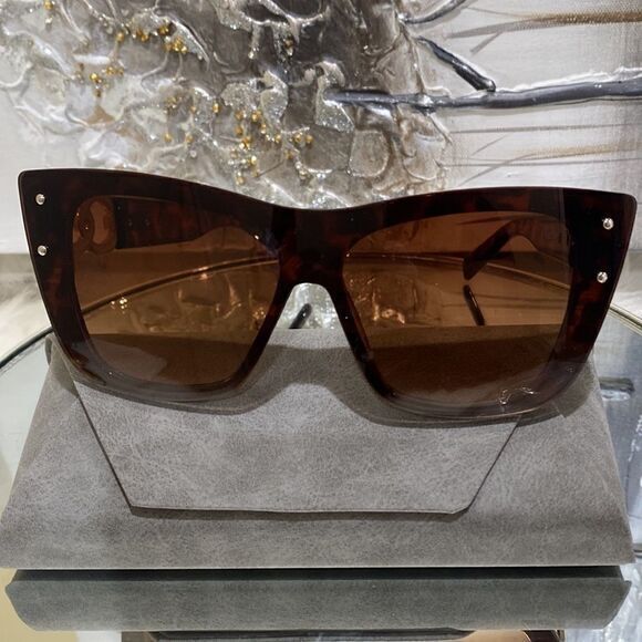 Accessories - NEW Cat Eye Sunglasses